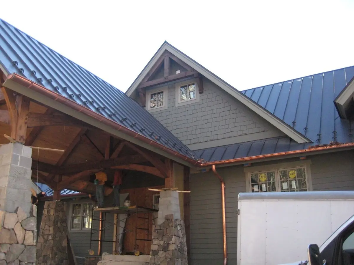 Craftsman Roofing team delivering quality roofing work in Livingston